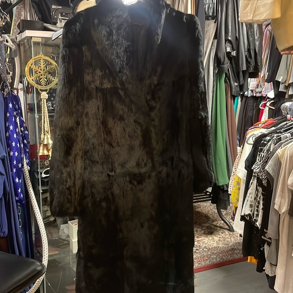Black vintage long Rabbit fur coat! Excellent condition! - Picture 1 of 4